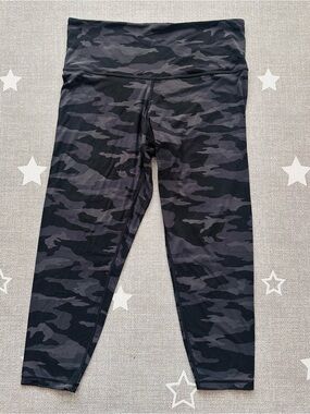 Athleta Camo 7/8 Leggings